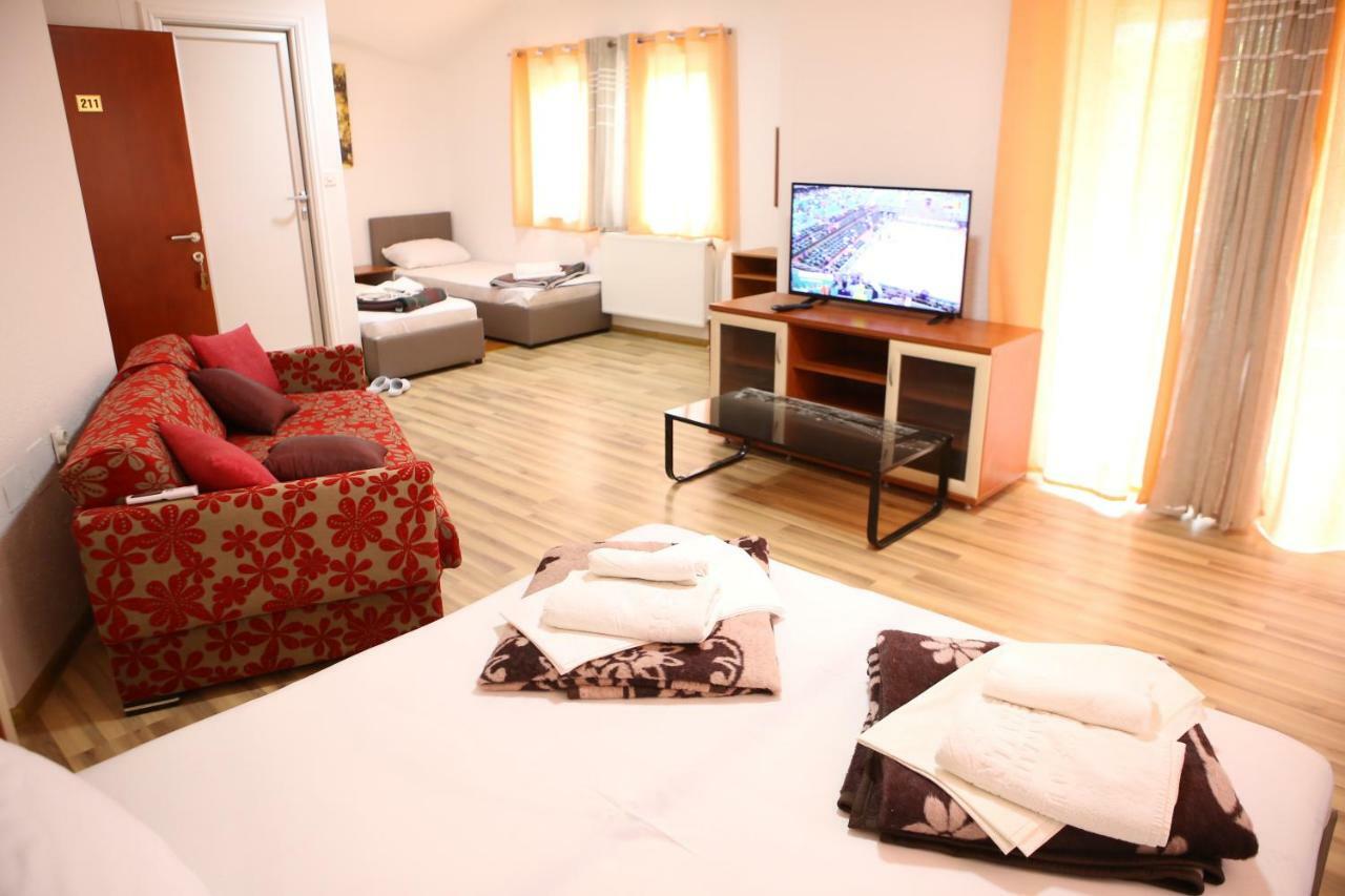 Hotel&Spamontenegro Rivijera Велес Екстер'єр фото
